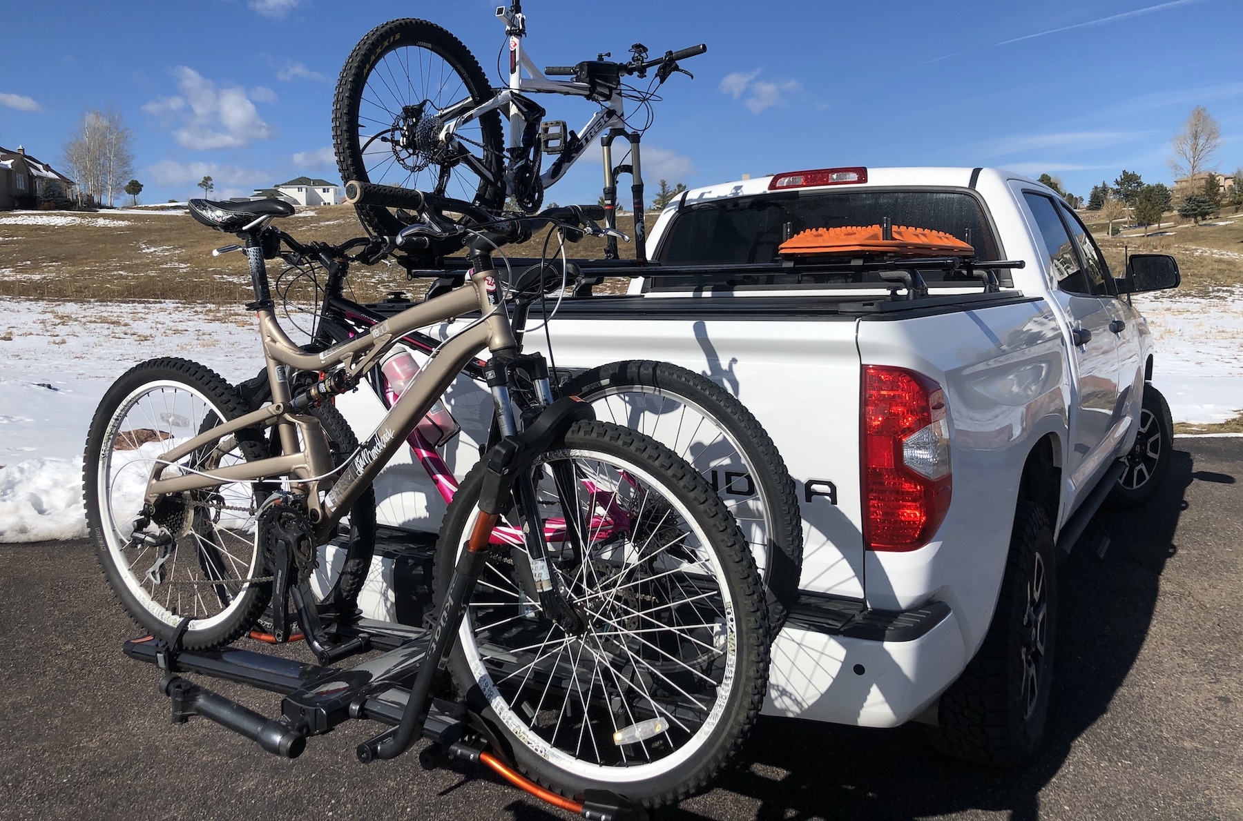 Tundra bike deals rack